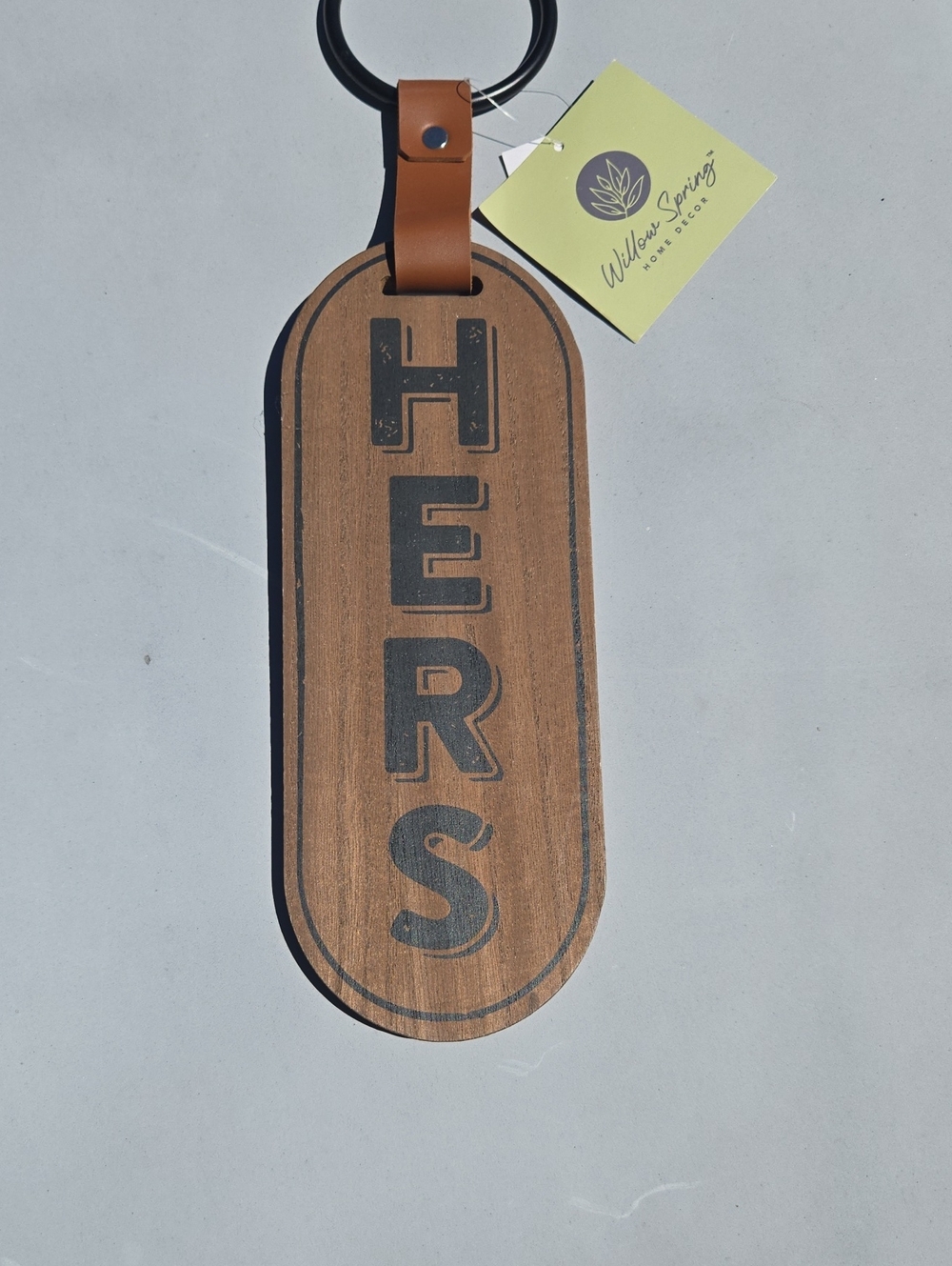 Brown 'HERS&His' Leather & Wood Keychain Decor.